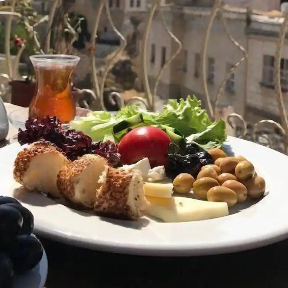 Bedrock Cave Hotel - Yetişkin Oteli