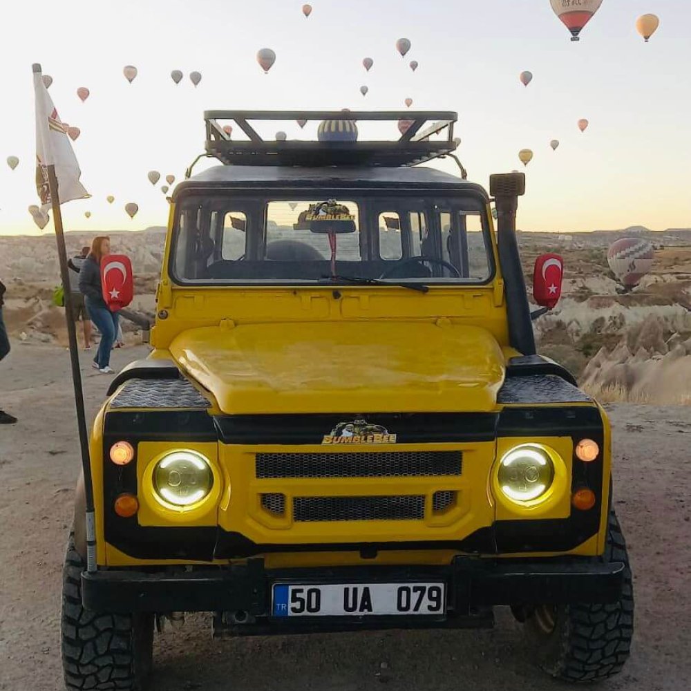 Jeep Safari Gün Doğumu Balonlarla 2 Saat