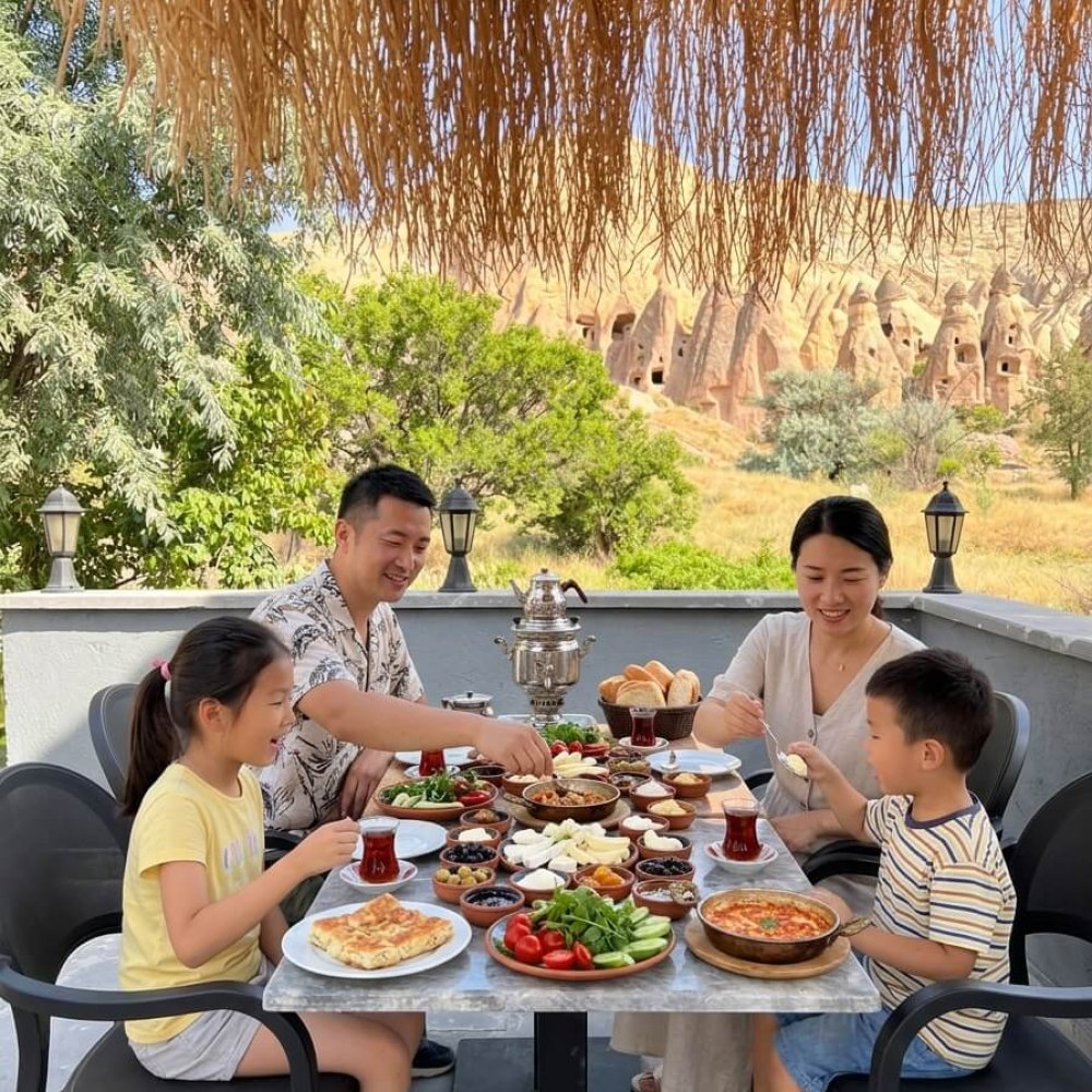 Kapadokya En İyi Kahvaltı Zelve Açık Hava Müzesi Terası