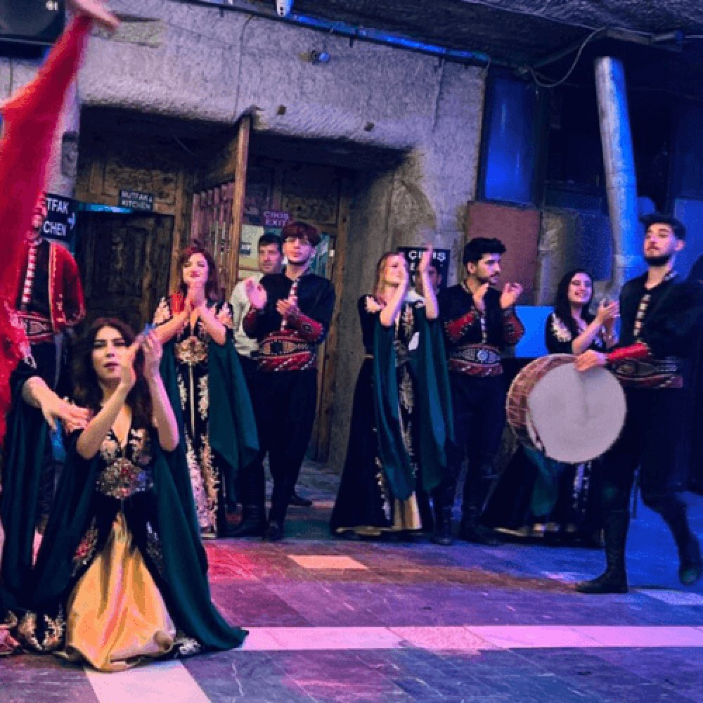 Kapadokya Türk Gecesi Yasar Baba