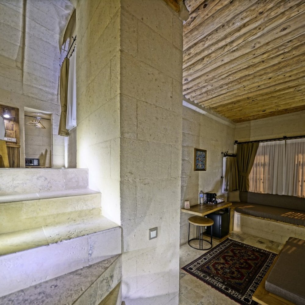 Kappadoks Cave Hotel Balkonlu Dublex Suite