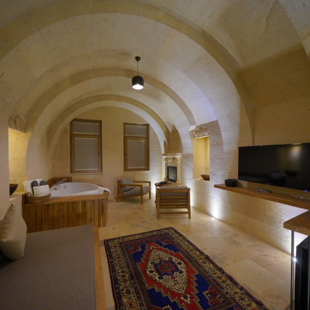 Kappadoks Cave Hotel Manzaralı Taş Suite
