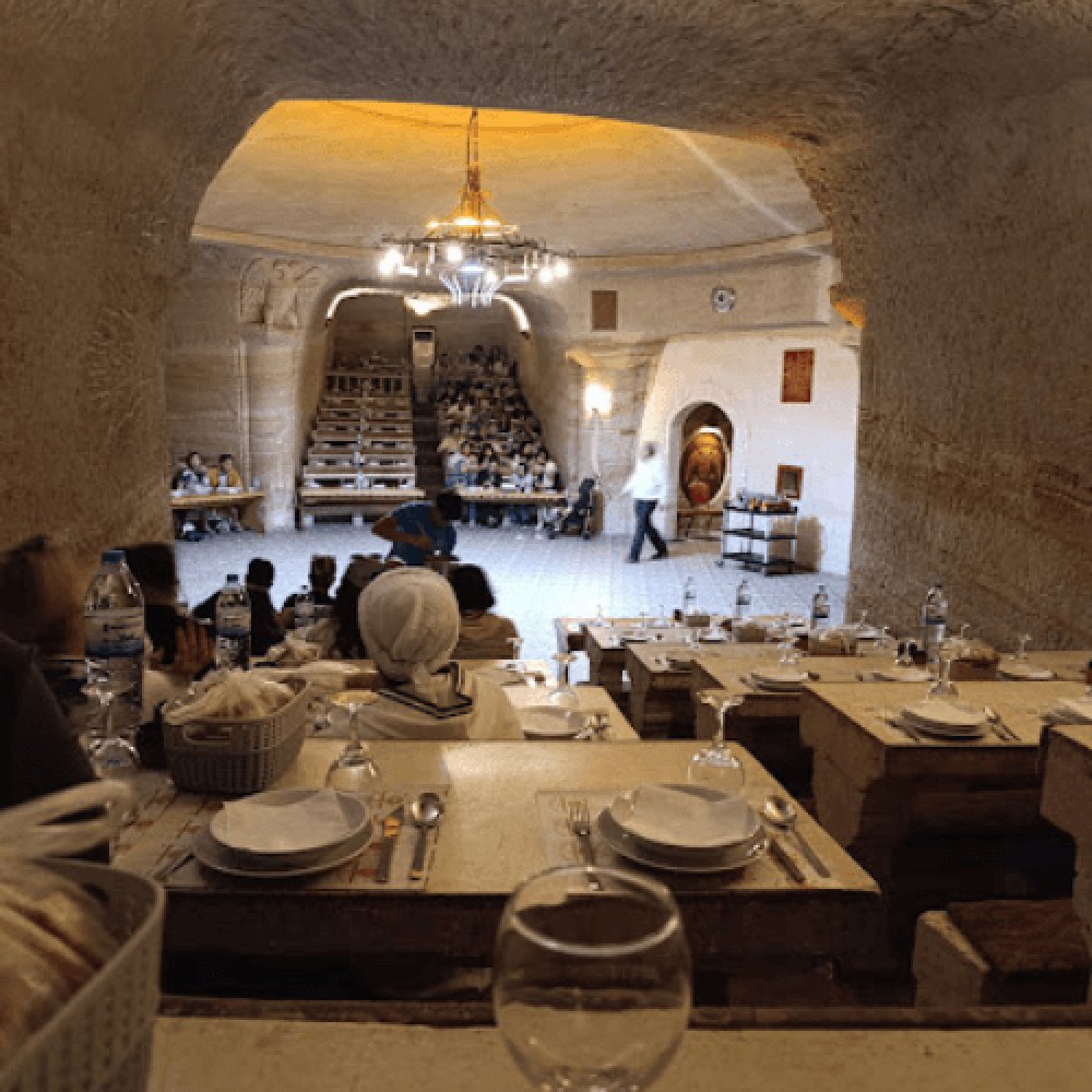 Uranos Restaurant Türk Gecesi