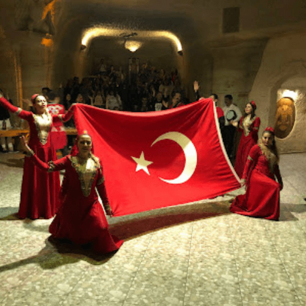 Uranos Sarıkaya Türk Gecesi Fiyat