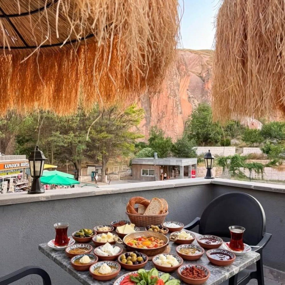 Ürgüp Kahvaltı Yapılacak Yerler Zelve Açık Hava Müzesi