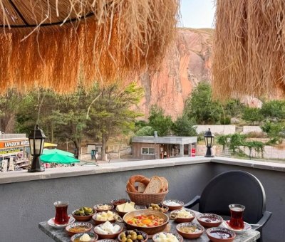 Avanos'ta Kahvaltı Yerleri Zelve Açık Hava Müzesi