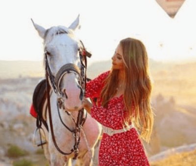 Balonlarla Gün Doğumu At Turu 2 Saat Kapadokya