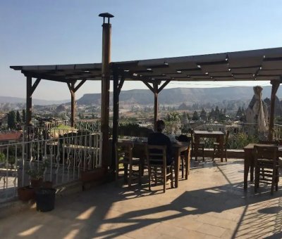 Bedrock Cave Hotel - Yetişkin Oteli