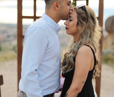 Kapadokya Gün Batımında Standart Evlilik Teklifi