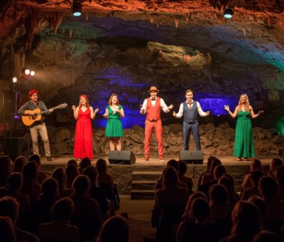 Kapadokya Yılbaşı 2025 Türk Gecesi Eğlencesi