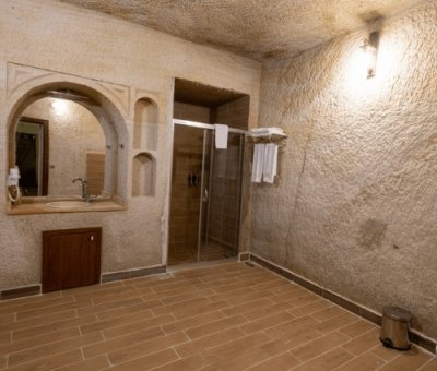 Mesken Cave Suites