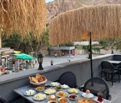 Nevşehir Uçhisar Kahvaltı Yerleri Zelve Açık Hava Müzesi