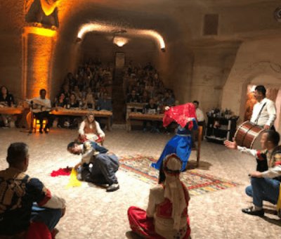 Uranos Sarıkaya Restaurant Ve Türk Gecesi