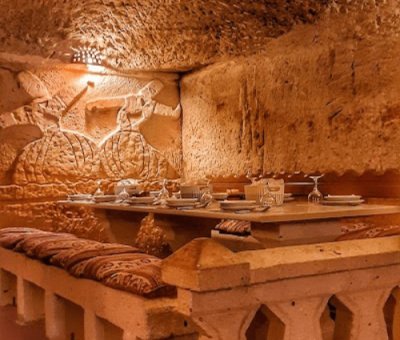 Uranos Sarıkaya Restaurant Ve Türk Gecesi